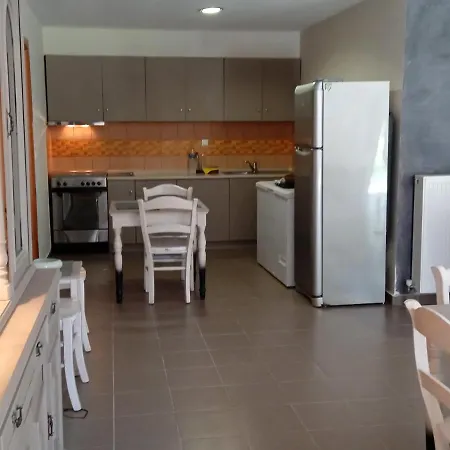 Fantasy Grand Thassos Apartman Asztrída